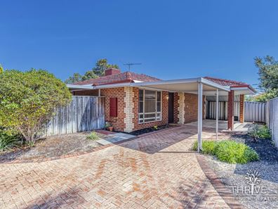 4/44 Turnbury Park  Drive, Jandakot WA 6164