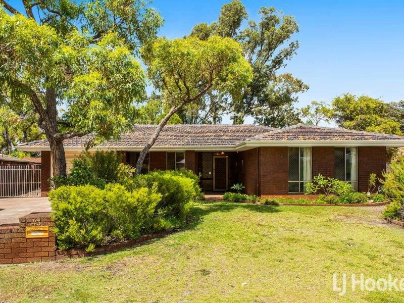 43 Grenadier Drive, Thornlie WA 6108