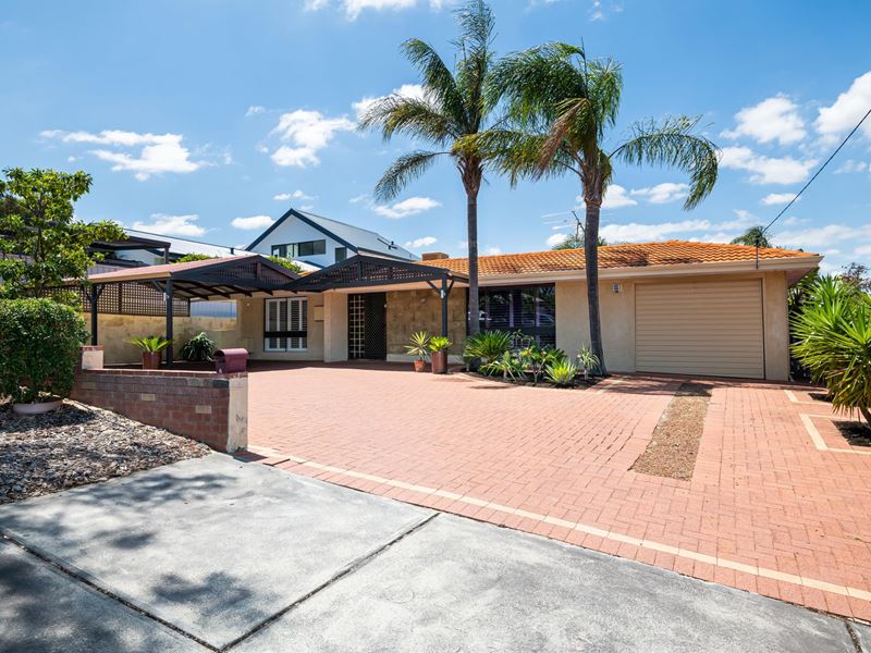 6 Gillen Court, Padbury