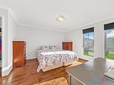 22 Peacock Ave, Singleton WA 6175