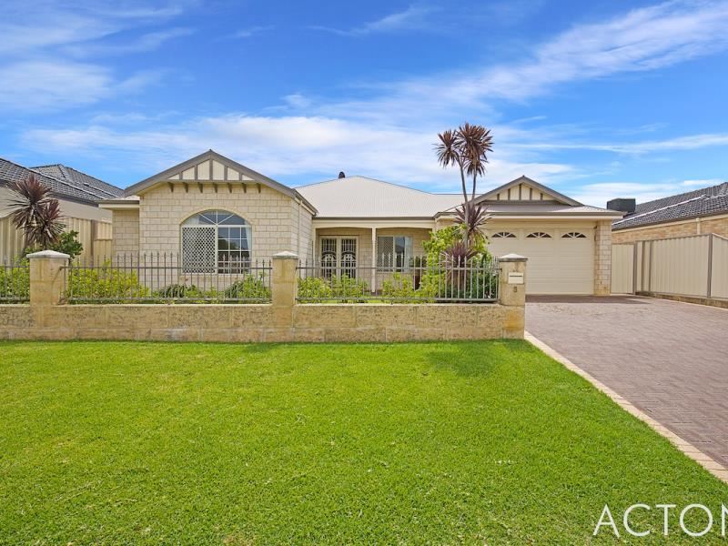 9 Tamar Break, Madora Bay WA 6210