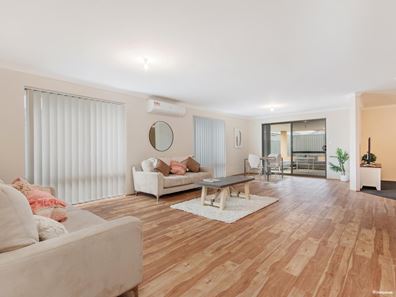 13 Malachite Road, Byford WA 6122