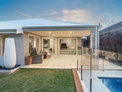 41 Elmhurst Drive, Clarkson WA 6030