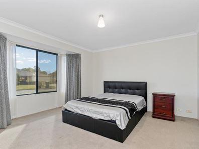 19 Northfield Crescent, Canning Vale WA 6155