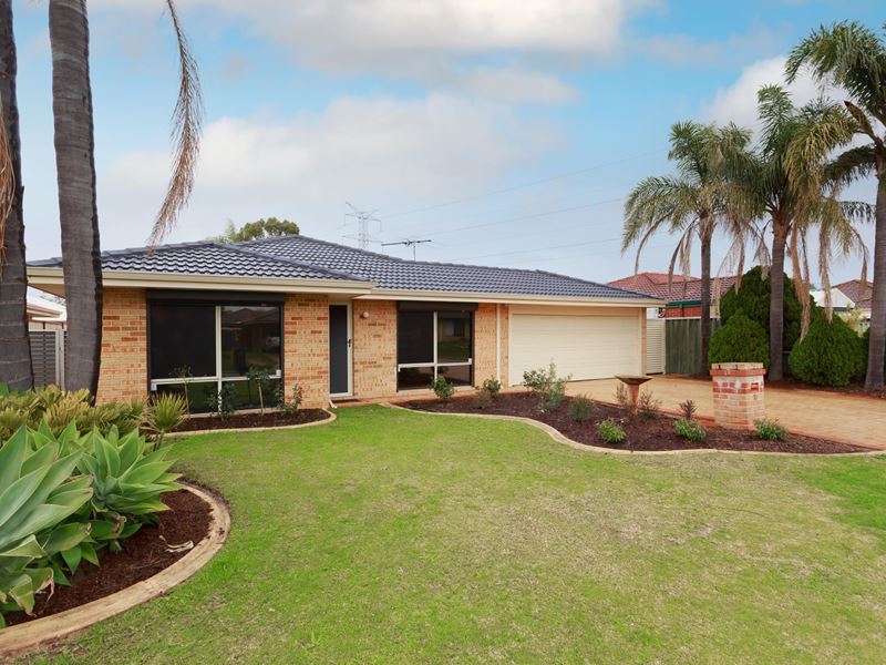 11 Pikes Close, Caversham