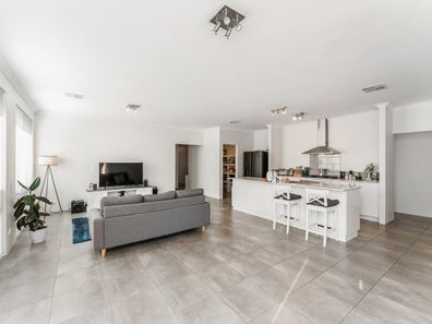 35 Wollomai Road, Baldivis WA 6171