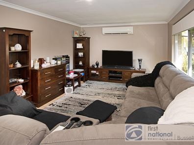 2/26 Centurion Way, West Busselton WA 6280