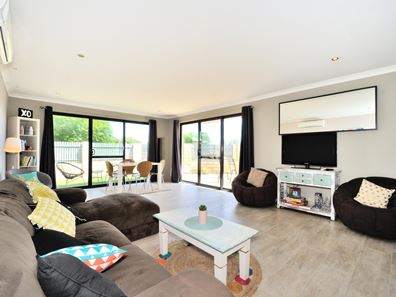 22/1 Cottonwood Drive, Baldivis WA 6171