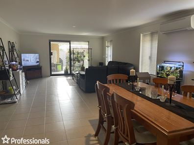 35 Mclachlan Turn, Byford WA 6122