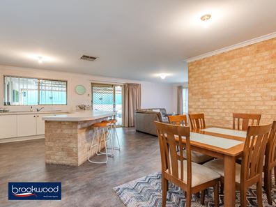 7 Banner Place, Swan View WA 6056
