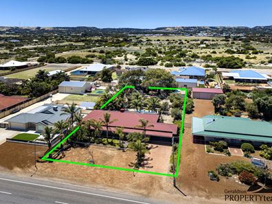 66 Hall Road, Waggrakine WA 6530