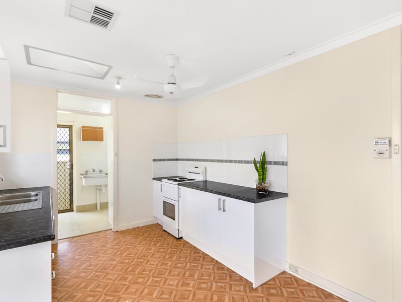 3 Churchdown Street, Thornlie