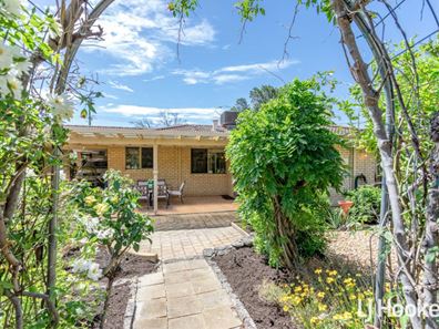 34 Grundy Way, Thornlie WA 6108