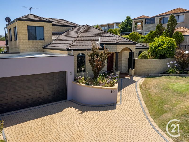 12 Ebony Court, Halls Head WA 6210
