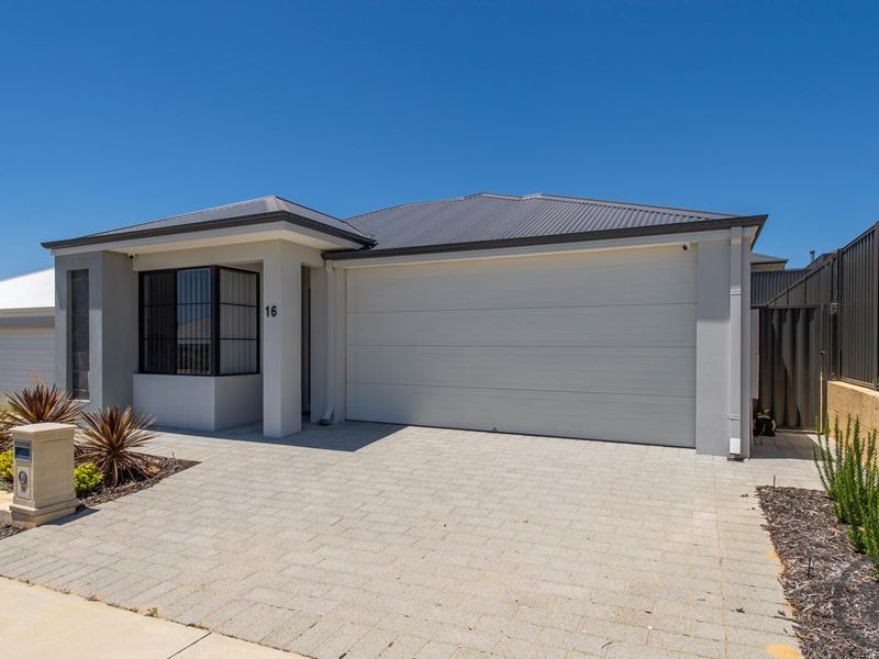 16 Picton Road, Lakelands