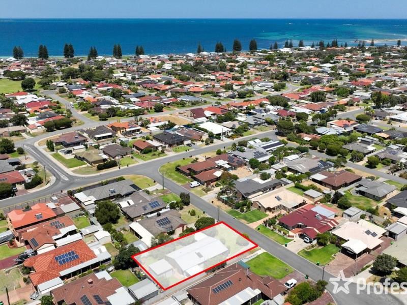 8 Harley Close, Safety Bay WA 6169