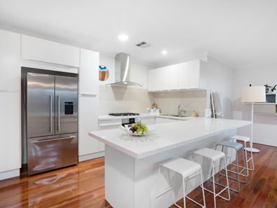 211b Alice Street, Doubleview WA 6018