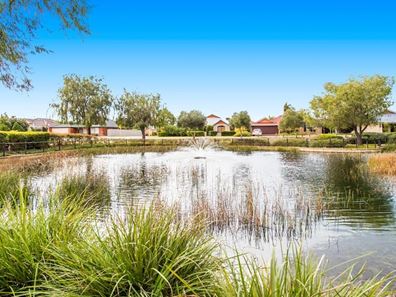 73 Chelmsford Avenue, Port Kennedy WA 6172