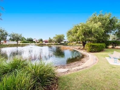 73 Chelmsford Avenue, Port Kennedy WA 6172