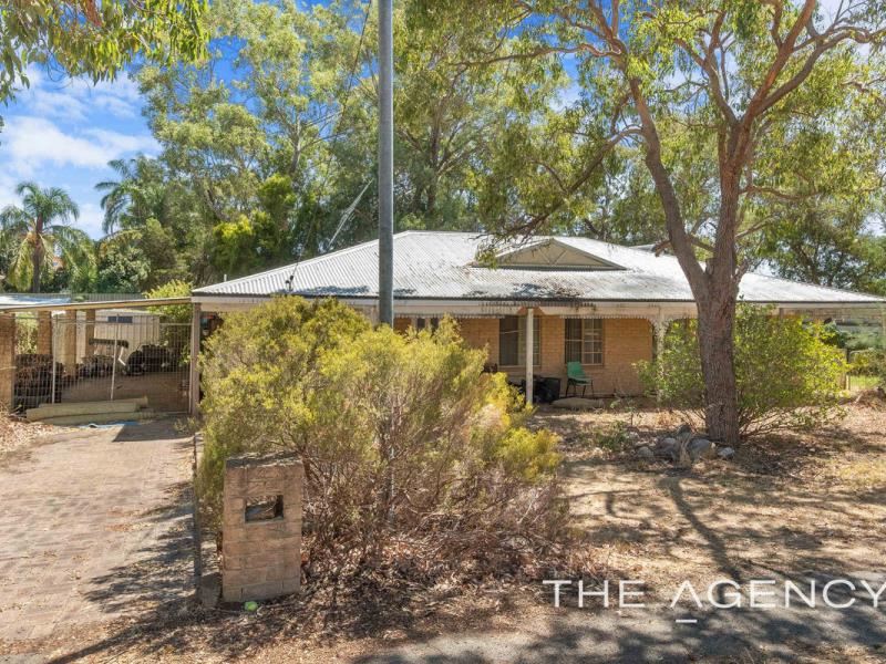 15 Amherst Road, Swan View WA 6056