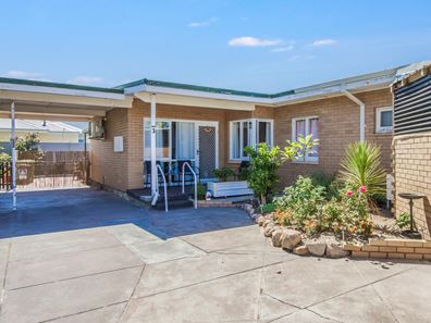 3/16 Griggs Way, Rockingham WA 6168