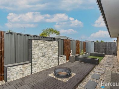 82 Fairmount Boulevard, Brabham WA 6055