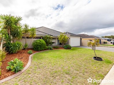6 Coleus Way, Seville Grove WA 6112