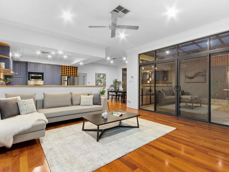 1 Howard Parade, Salter Point