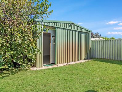 12 Mahoe Parkway, Port Kennedy WA 6172
