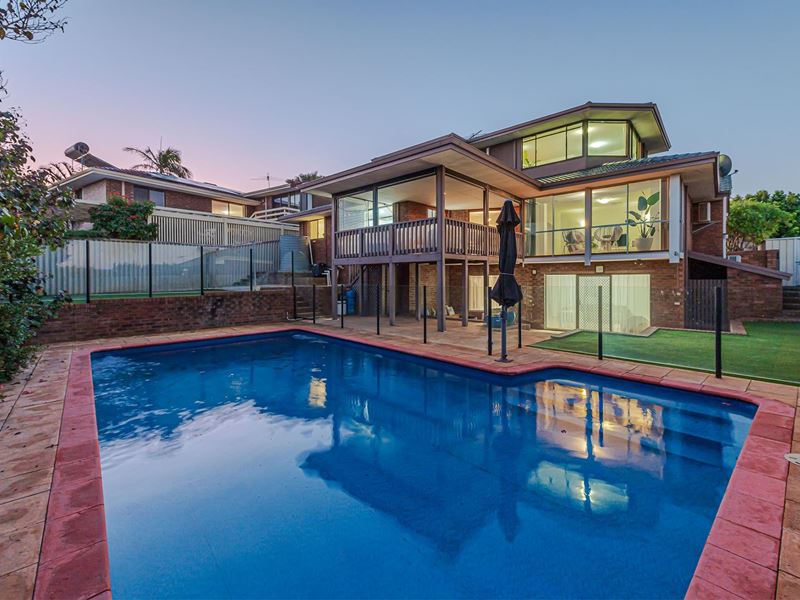 34 Bernedale Way, Duncraig