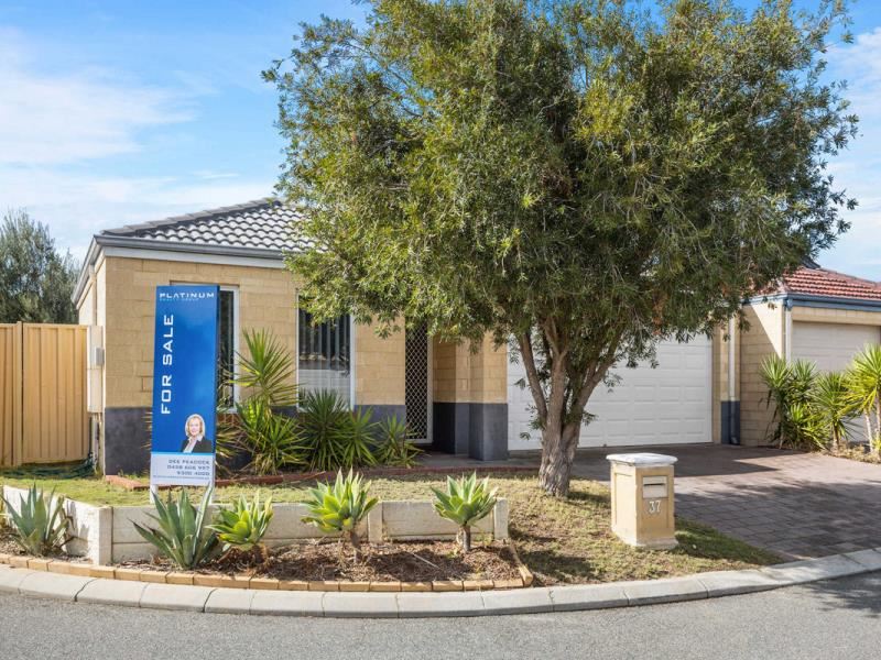37 Jedburgh Loop, Sinagra