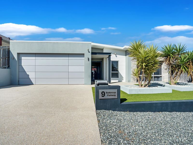 9 Buttercup Parkway, Halls Head WA 6210