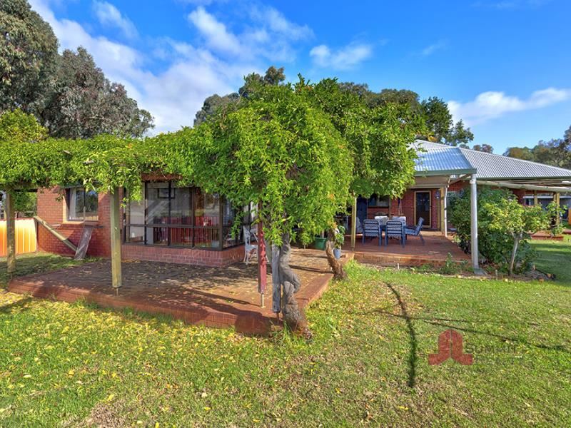 68 Lillydale Road, North Boyanup
