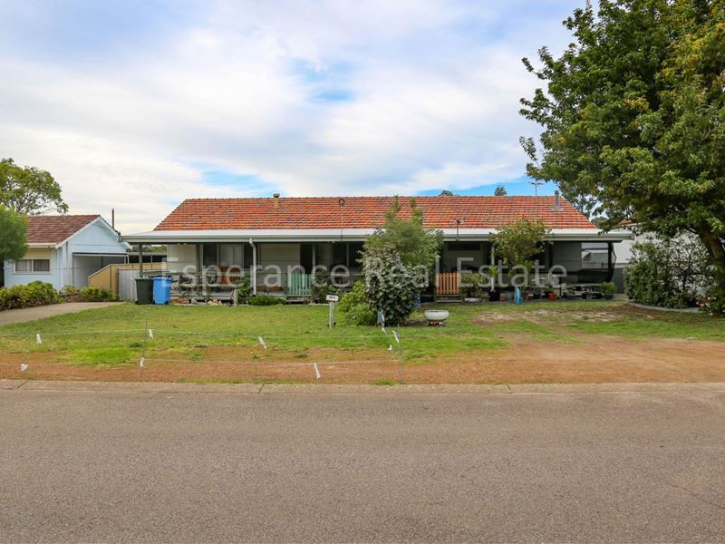 18 A & B Mccudden Street, Nulsen