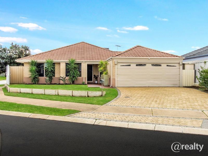 8 Noosa Drive, Secret Harbour