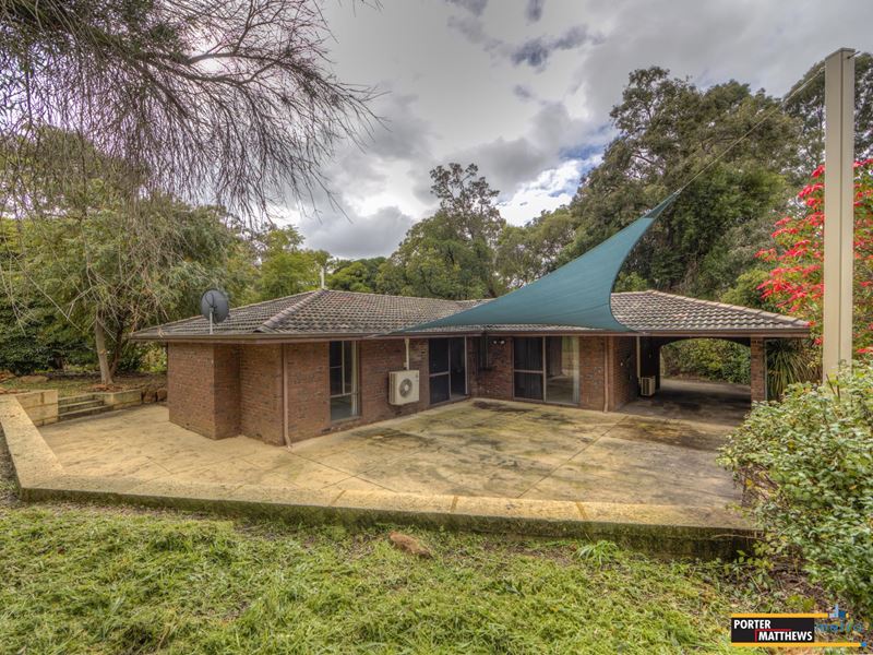 12 Wheelwright Road, Lesmurdie