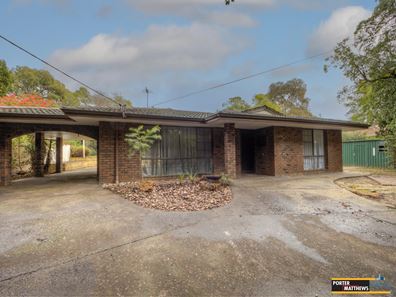 12 Wheelwright Road, Lesmurdie WA 6076