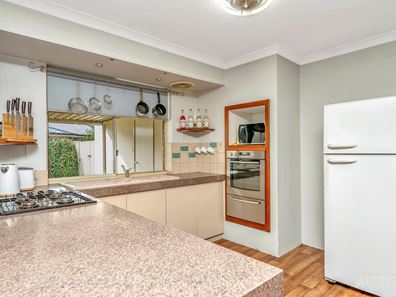 36 Coodanup Drive, Coodanup WA 6210