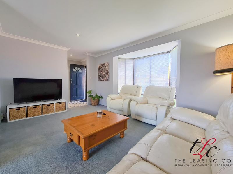 26 Asquith Street, Lake Coogee WA 6166