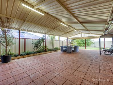 9 Brunswick Bend, Jane Brook WA 6056