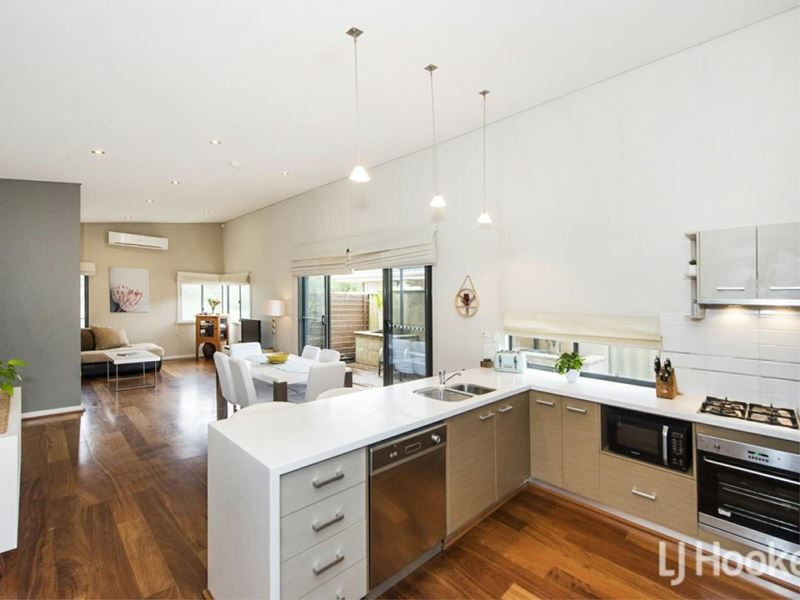 72 Verdant Crescent, Seville Grove