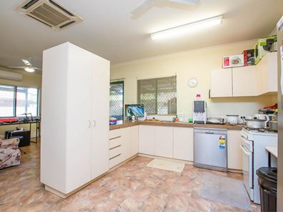 13 Skippers Loop, South Hedland WA 6722