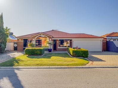 43 Nottingham Gardens, Ballajura WA 6066