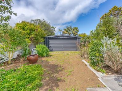 21 Ninda Road, Shoalwater WA 6169