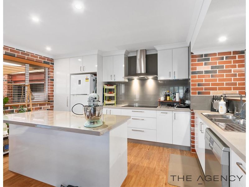 16 Sedges Grove, Canning Vale