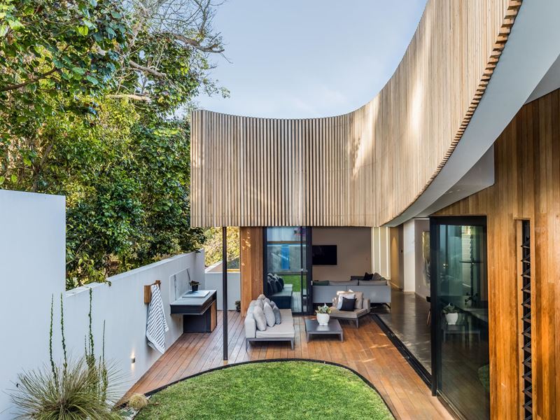 11b Barsden Street, Cottesloe