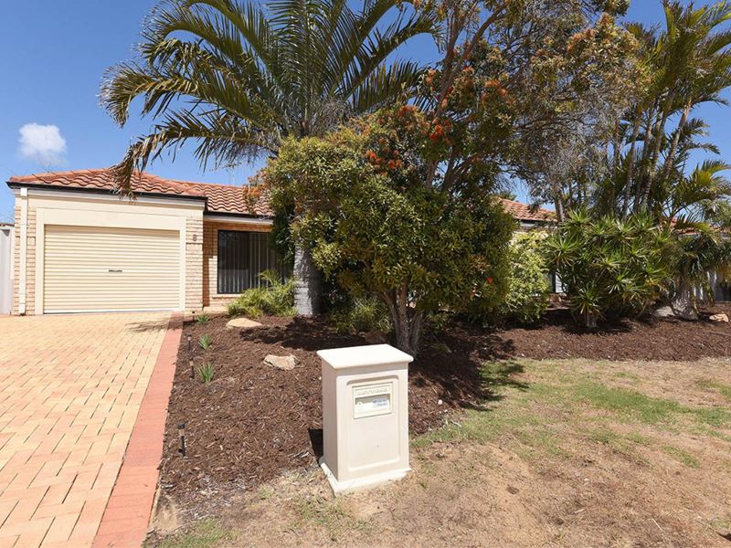 8 Gardiner Heights, Kinross