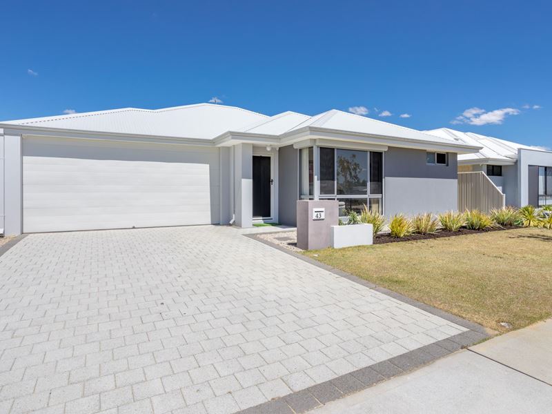 43 Greenpoint Way, Hilbert WA 6112