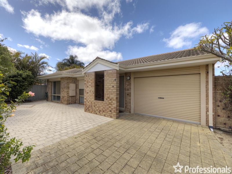 4/395 Holmes Road, Forrestfield WA 6058