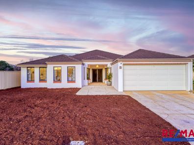 100 Ulcombe Street, Kenwick WA 6107